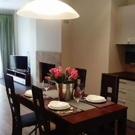 Kungu 25 Oldtown & Free Parking Apartamento Riga Exterior foto