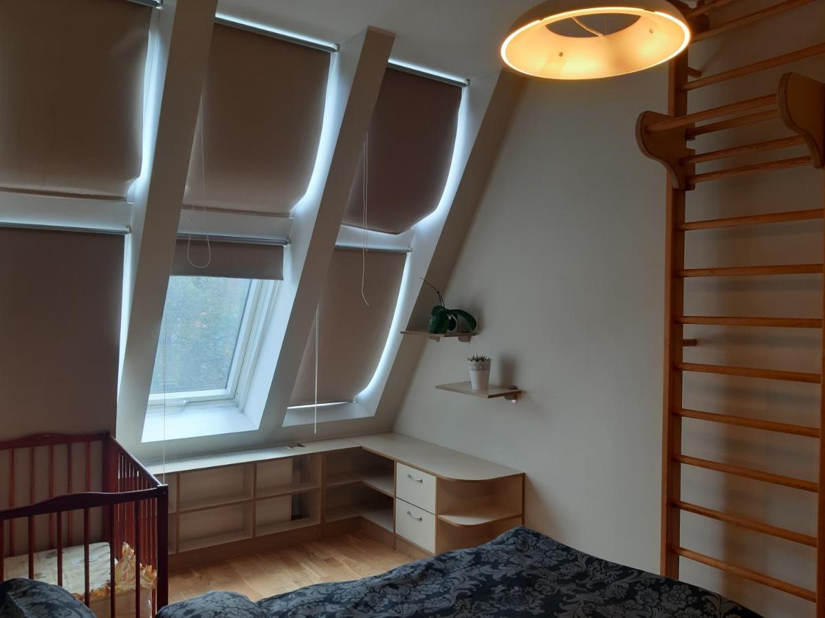 Kungu 25 Oldtown & Free Parking Apartamento Riga Exterior foto