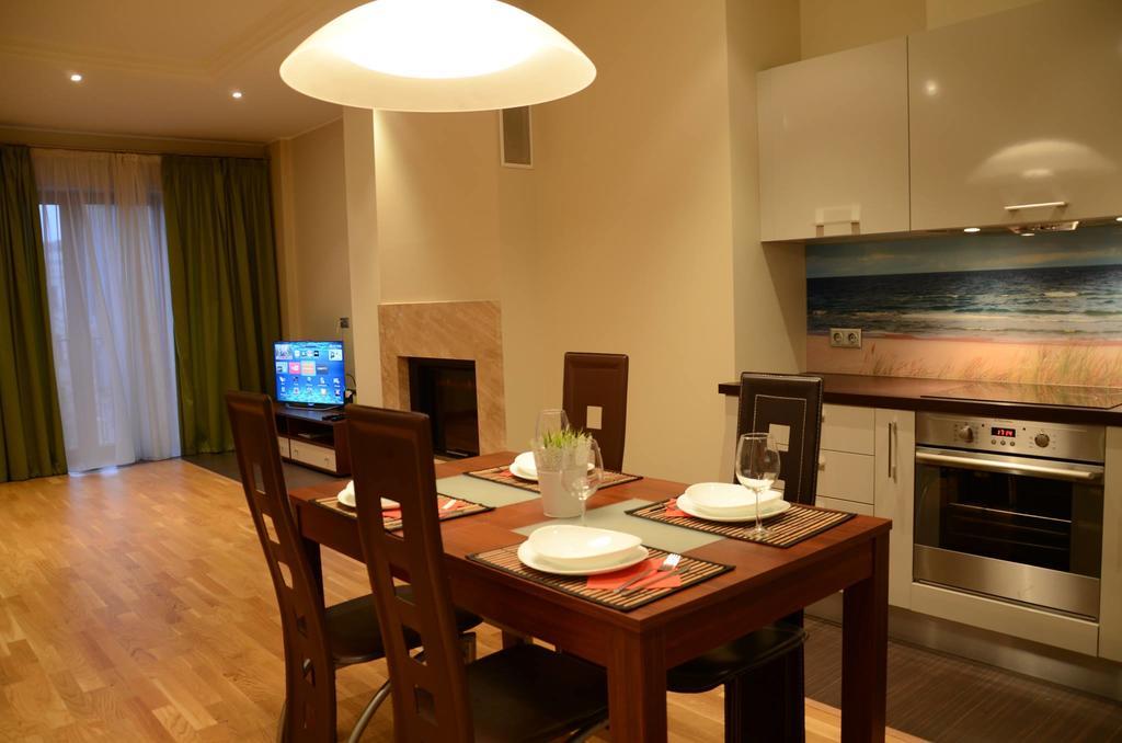 Kungu 25 Oldtown & Free Parking Apartamento Riga Exterior foto